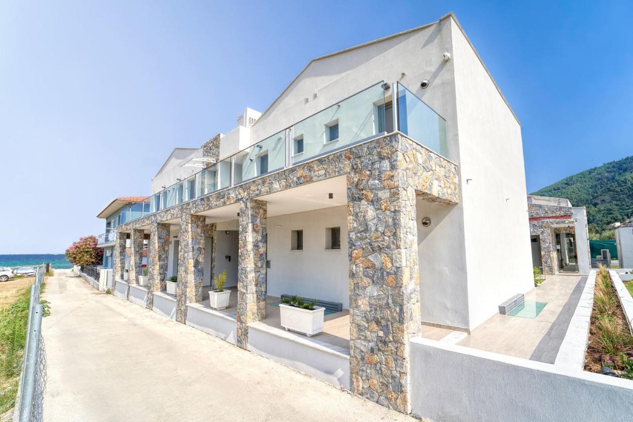 Aparthotel Celine'S Rose Skala Potamia  Esterno foto